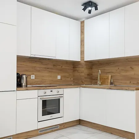 Buenavista I Modern Comfort Near Center By Flat Mаnаger Apartment *